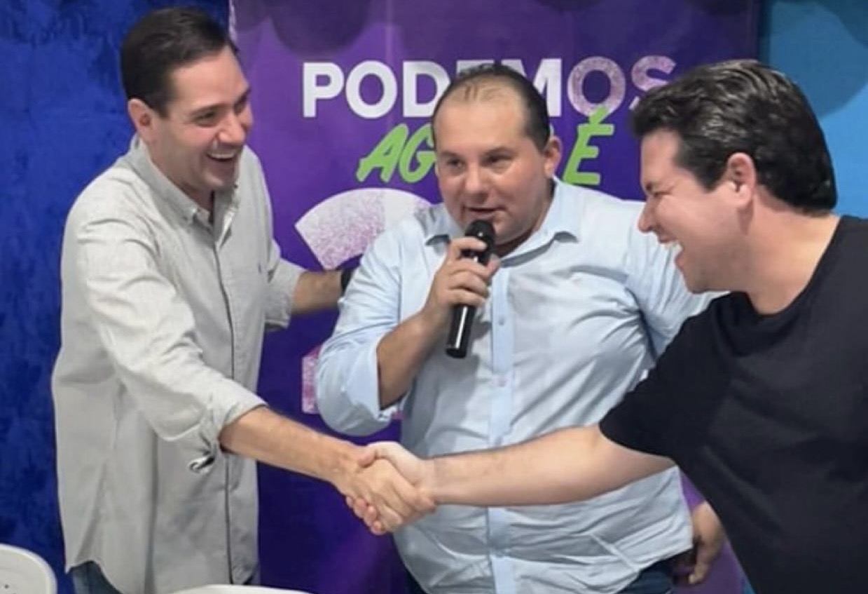 Vereador Denis Gomes lança pré candidatura a prefeito de Itaitinga, Dep. Federal Eduardo Bismarck e Dep. Estadual Bruno Pedrosa estiveram presentes.