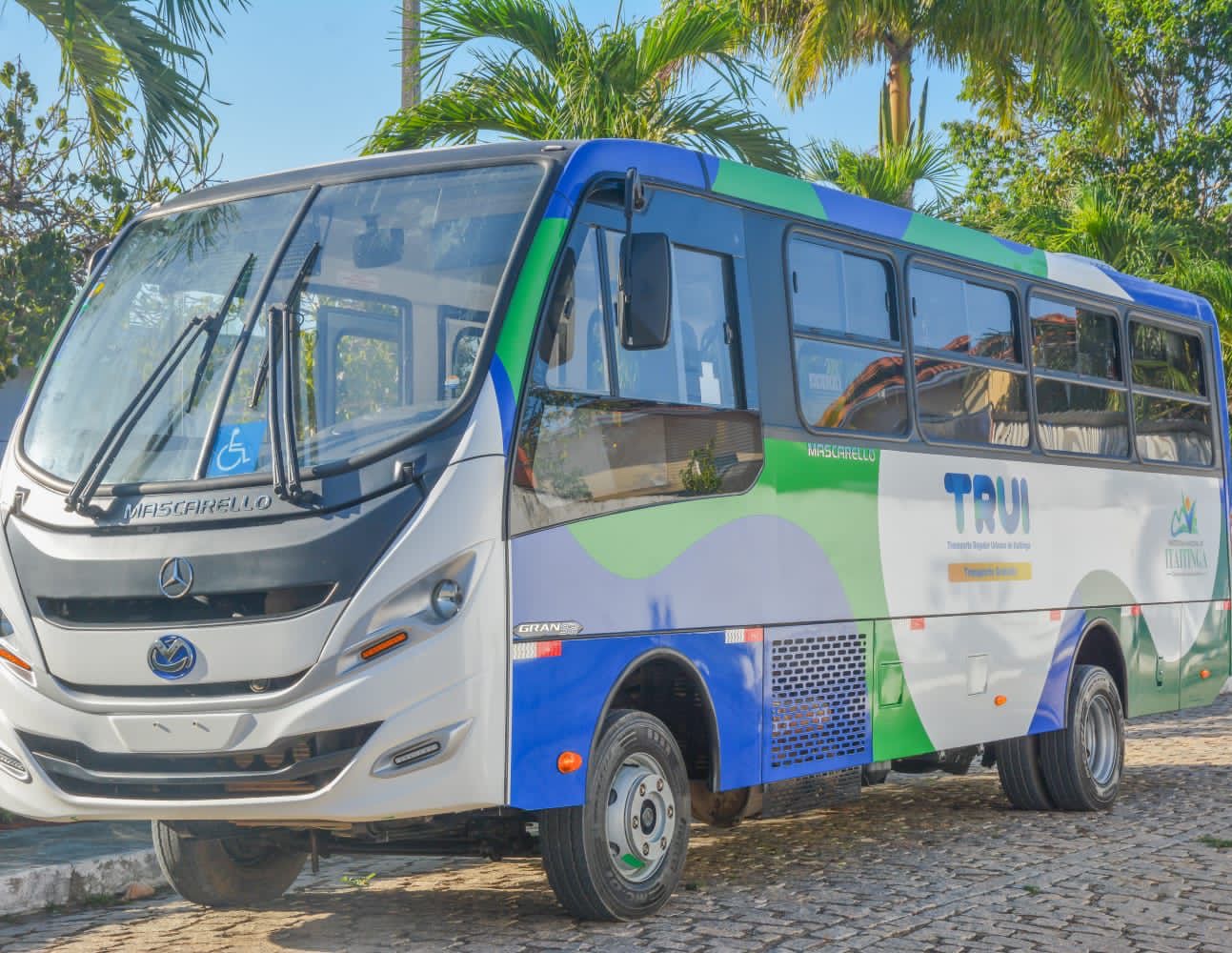 Momento histórico: Itaitinga recebe o primeiro ônibus para o TRANSPORTE GRATUITO no município