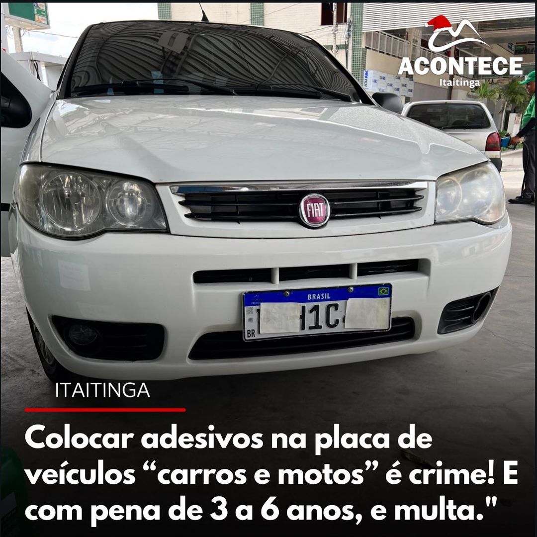 Colocar adesivos na placa de veículos "carros e motos" é crime! E com pena de 3 a 6 anos, e multa.